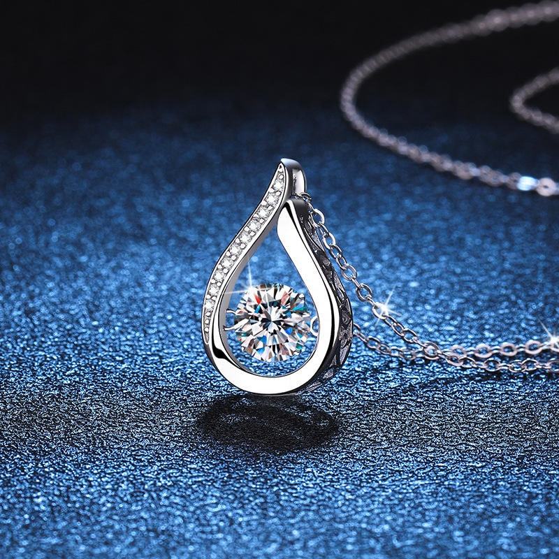VVS1 moissanite water-drop necklace in 925 sterling silver